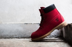 villa-x-timberland-limited-edition-join-the-movement-ruby-red-6-boot-1