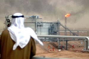 بلومبرج تعلن أسباب تراجع صادرات السعودية من النفط الشهرين الماضيين